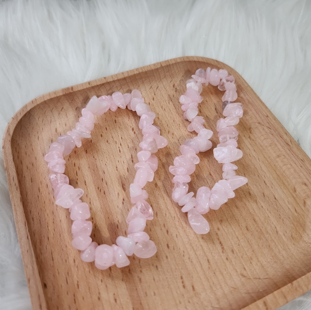 Rose quartz chip Bracelet